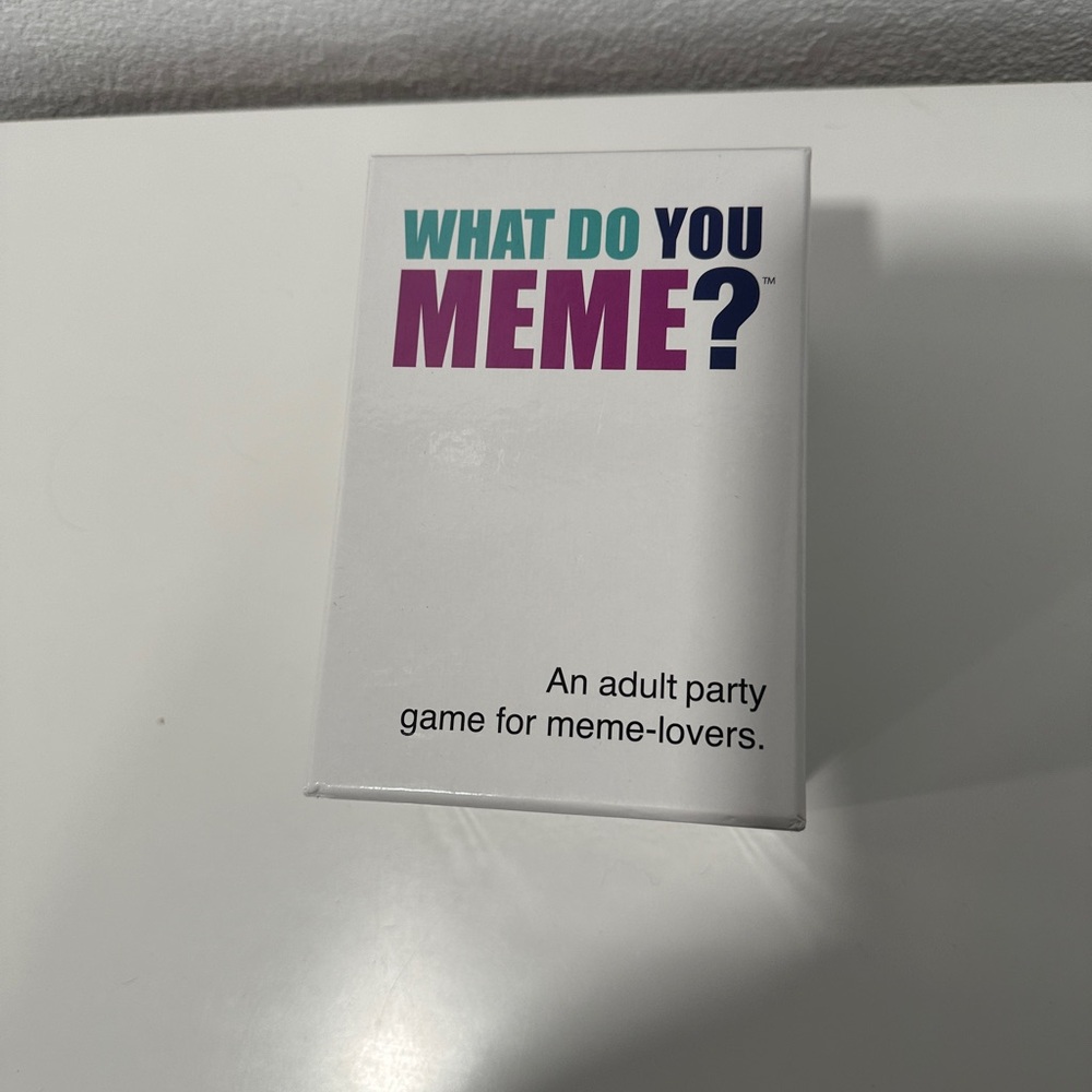 What Do You Meme - Card Game